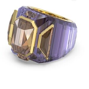 SWAROVSKI NWT - Chroma Cocktail Ring, Purple, size 52